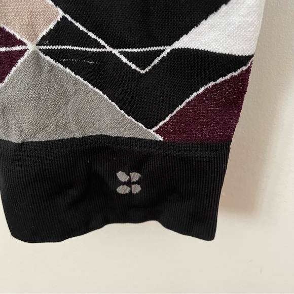 NWT SWEATY BETTY
Vienoisserie Seamless Leggings size L - Picture 14 of 14